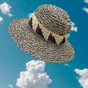 Caslon Crochet Black & Tan Floppy Sun Hat NWT